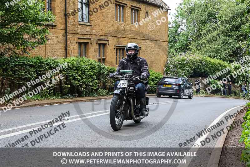 Vintage motorcycle club;eventdigitalimages;no limits trackdays;peter wileman photography;vintage motocycles;vmcc banbury run photographs